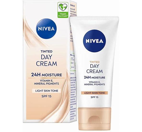 Nivea Light Skin Tone Tinted Day Cream SPF 15
